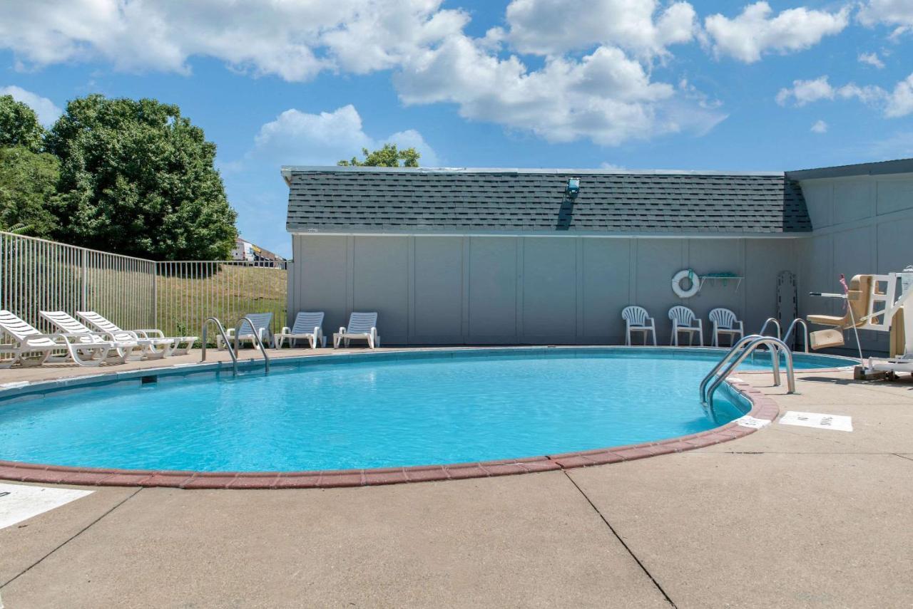 Rodeway Inn Sharonville Dış mekan fotoğraf